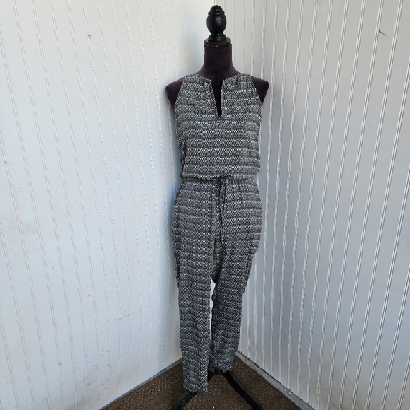 Gap Women's Green Pink Print Sleveless Jumpsuit Keyhole Drawstring Sz XS - Picture 1 of 15